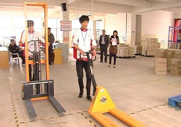 QQ截图20150413153737.jpg