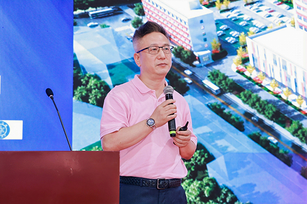 沈志东(长三角城郊大仓基地聚合供应链大会暨全域营销论坛).jpg