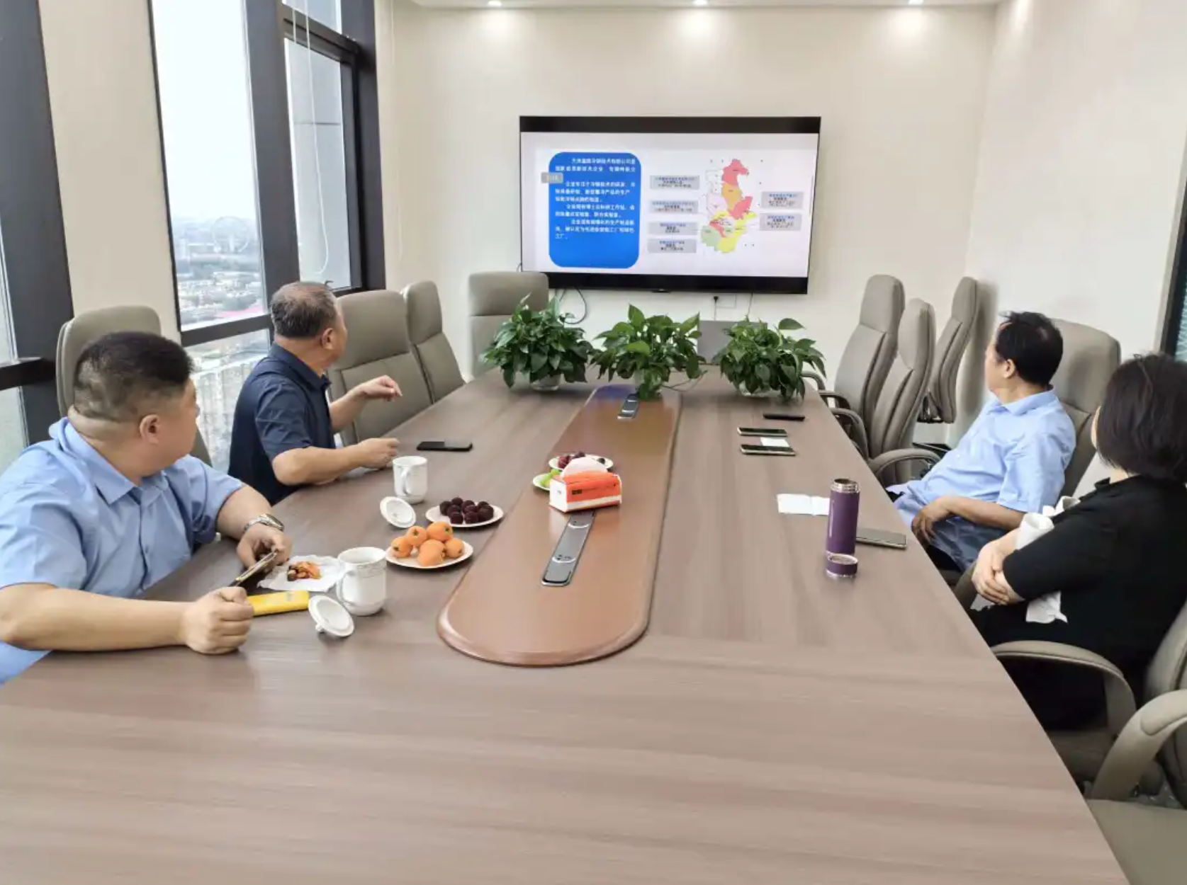 天津瀛德冷链技术有限公司到访中国商业联合会商贸物流与供应链分会.png